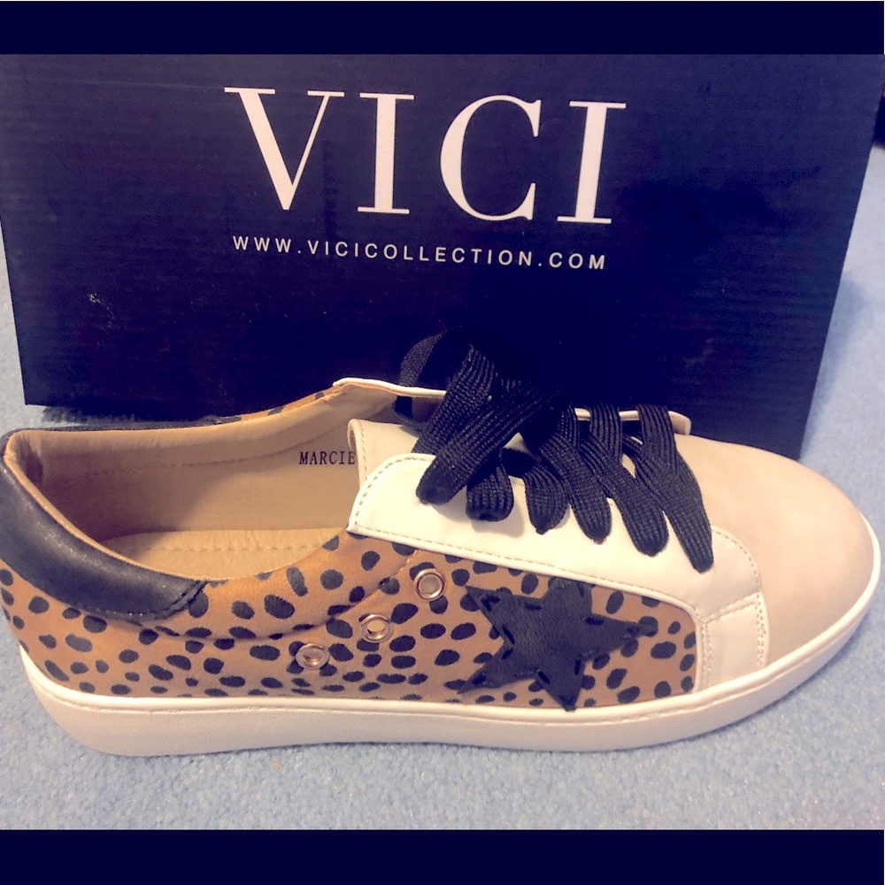 Casual sneakers 👟